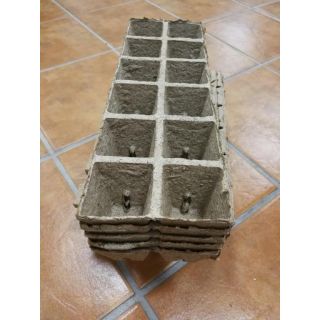 Compra JIFFY POT CUADRADO 6x6 cm. a 6x2, ranura (1 Unid.). en la tienda online Fito Agrícola